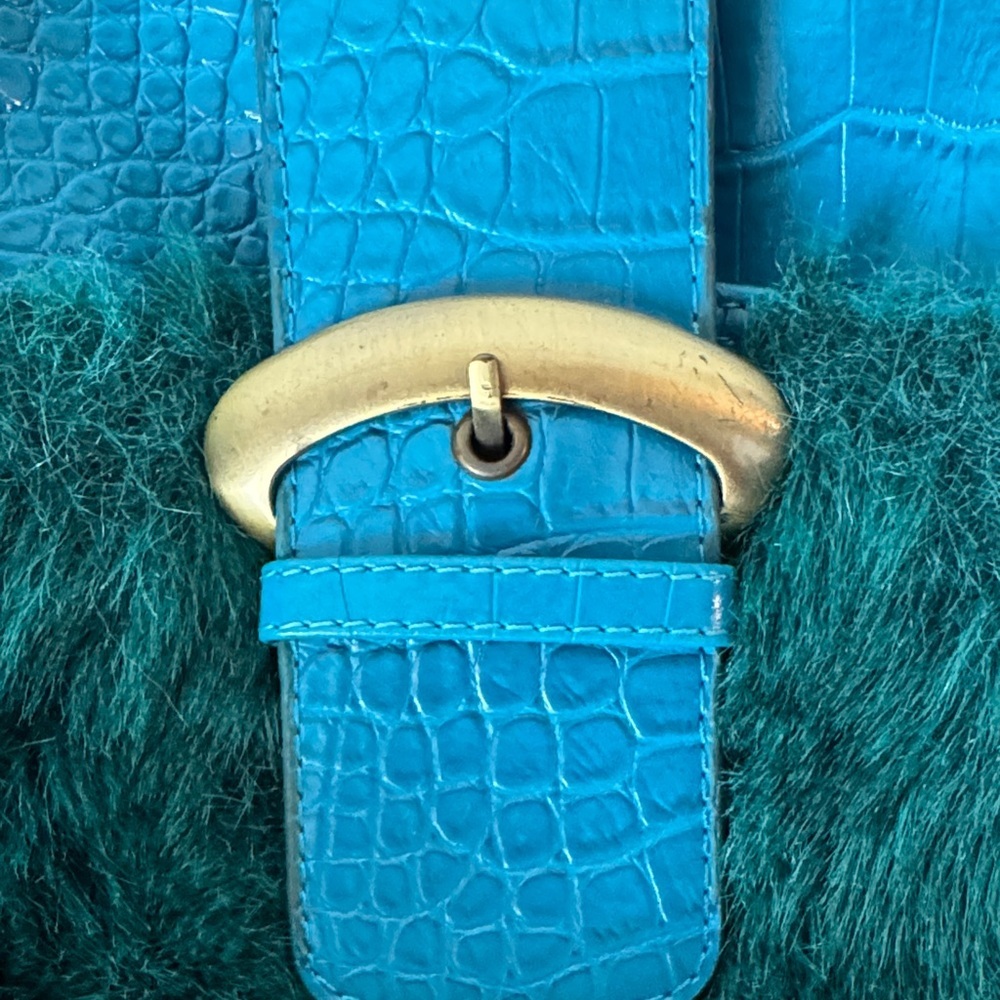 Teal Faux-Fur Shoulder Bag with Croc Texture - Picture 3 of 13